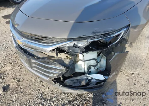 2020 Chevrolet Malibu Fwd Lt из США, поврежденный, VIN 1G1ZD5ST0LF072164